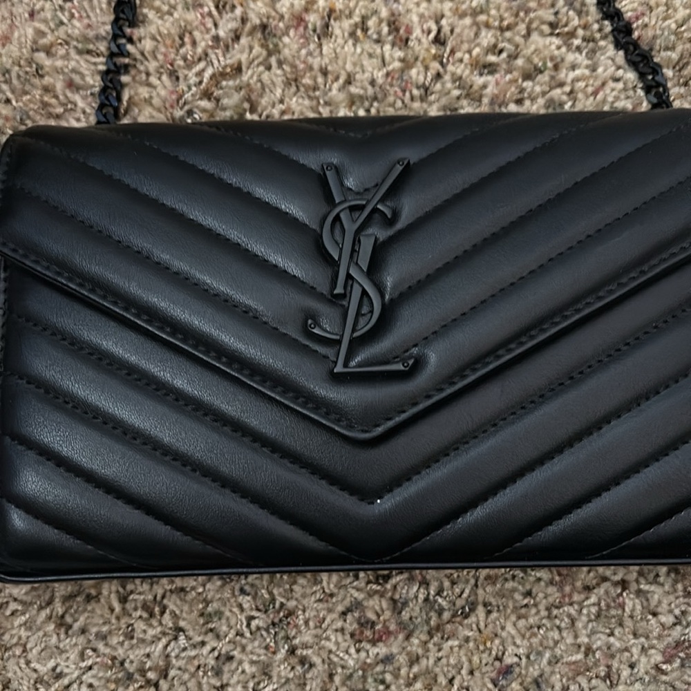 Designer 🩷inspired 🩷Fashion quilted black chain bag